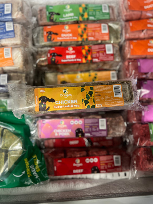 Dougie’s Chicken Superfood 560g (140g each block)